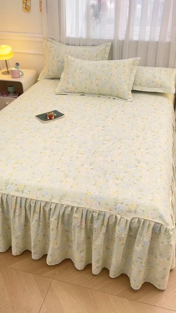 91家纺网 家纺一手货源 找家纺 名优家纺 2026新款12868全棉小清新印花四件套单品系列-床裙三件套 徐徐花开