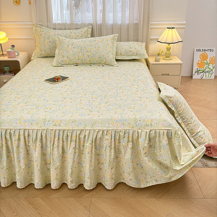 91家纺网 家纺一手货源 找家纺 名优家纺 2026新款12868全棉小清新印花四件套单品系列-床裙三件套 徐徐花开