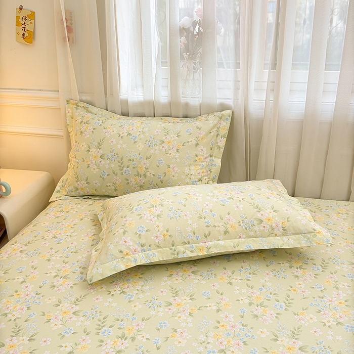 91家纺网 家纺一手货源 找家纺 名优家纺 2026新款12868全棉小清新印花四件套单品系列-床裙三件套 徐徐花开