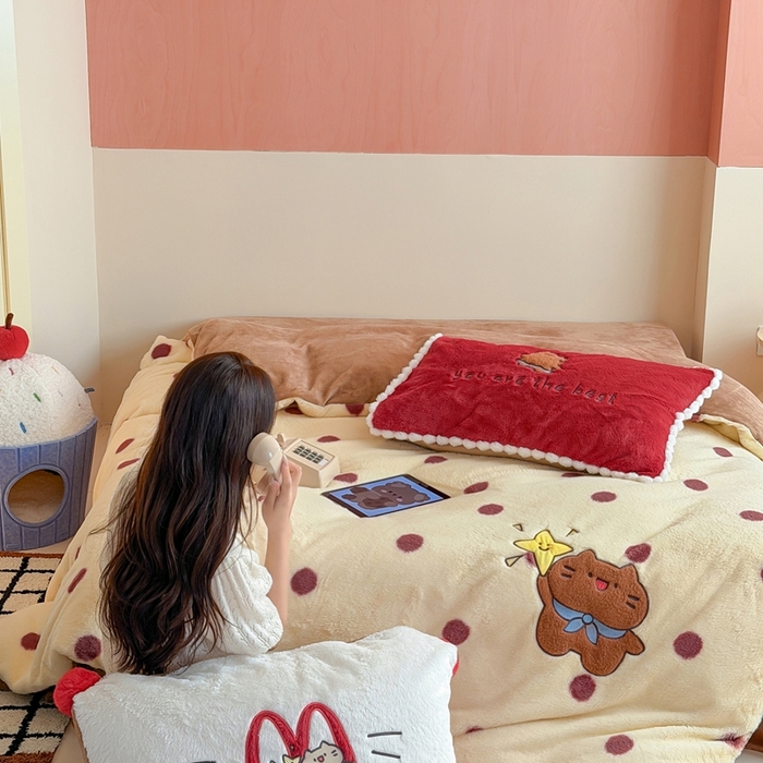 91家纺网 家纺一手货源 找家纺 （总）桔子家纺 2025秋冬新款兔兔绒美式复古系列四件套