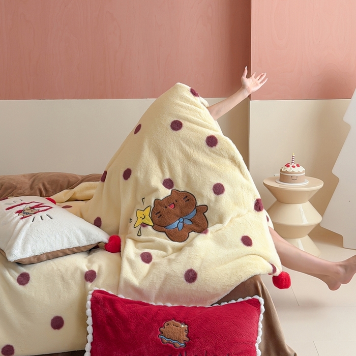 91家纺网 家纺一手货源 找家纺 桔子家纺 2025秋冬新款兔兔绒美式复古系列四件套 coco可可（四件套）