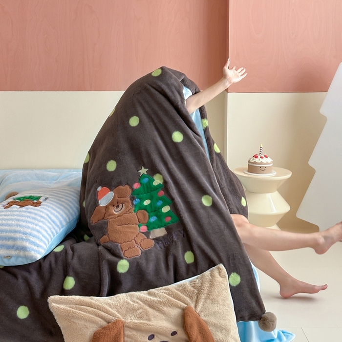 91家纺网 家纺一手货源 找家纺 桔子家纺 2025秋冬新款兔兔绒美式复古系列四件套 查理（四件套）