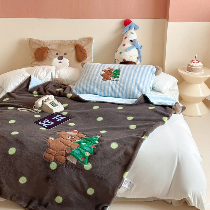 91家纺网 家纺一手货源 找家纺 桔子家纺 2025新款秋冬兔兔美式复古兔兔皮草毯毯子多功能盖毯 查理（毯子）