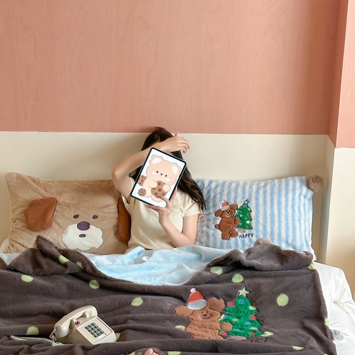 91家纺网 家纺一手货源 找家纺 桔子家纺 2025新款秋冬兔兔美式复古兔兔皮草毯毯子多功能盖毯 查理（毯子）