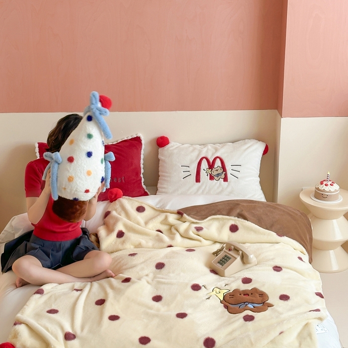 91家纺网 家纺一手货源 找家纺 桔子家纺 2025新款秋冬兔兔美式复古兔兔皮草毯毯子多功能盖毯 coco可可（毯子）