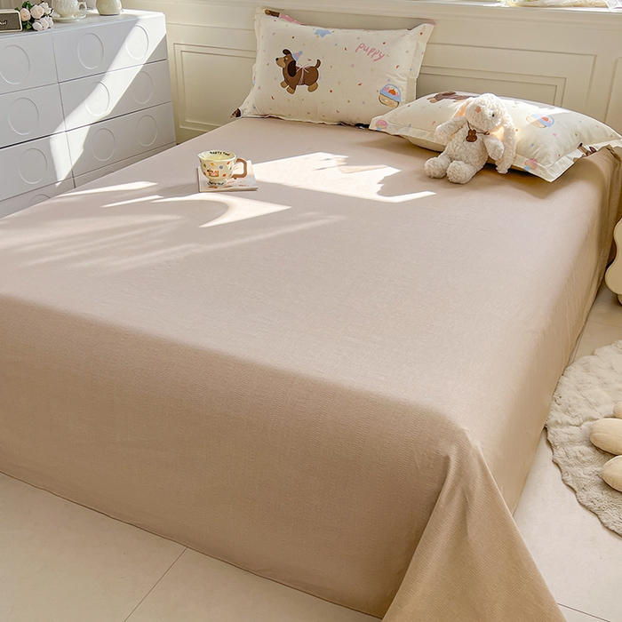 91家纺网 家纺一手货源 找家纺 名优家纺 2026新款12868全棉小清新印花四件套单品系列-单床单 困困腊肠狗