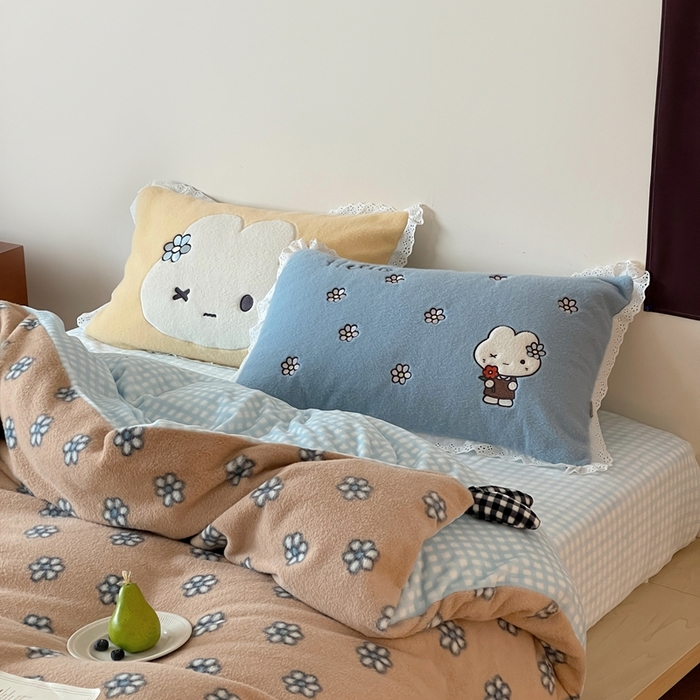 91家纺网 家纺一手货源 找家纺 桔子家纺 2025秋冬新款羊毛绒mi兔系列四件套 黄油mi兔