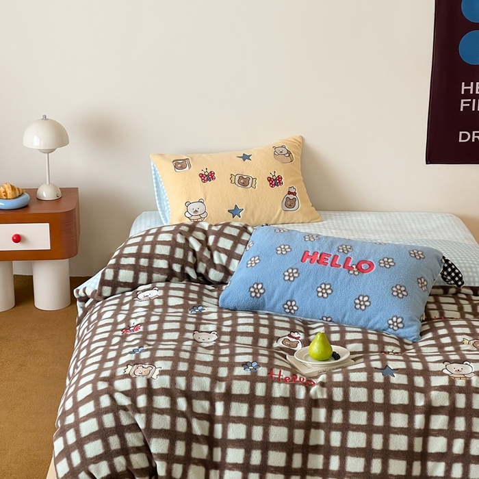 91家纺网 家纺一手货源 找家纺 桔子家纺 2025秋冬新款羊毛绒mi兔系列四件套 烤面包