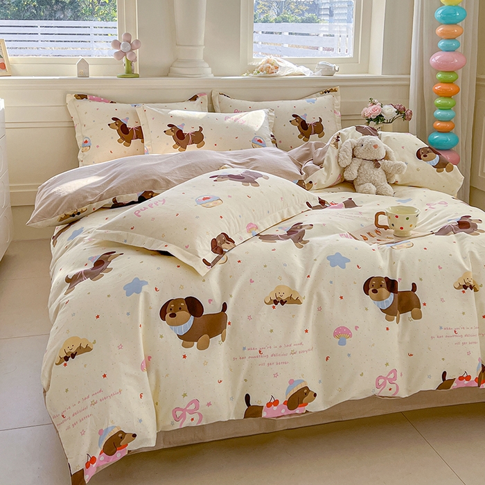 91家纺网 家纺一手货源 找家纺 名优家纺 2026新款12868全棉小清新印花四件套单品系列-单被套 困困腊肠狗