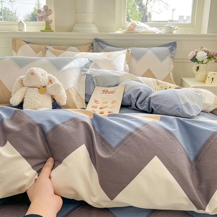 91家纺网 家纺一手货源 找家纺 名优家纺 2026新款12868全棉小清新印花四件套单品系列-四件套 几何飞船