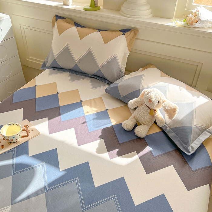 91家纺网 家纺一手货源 找家纺 名优家纺 2026新款12868全棉小清新印花四件套单品系列-四件套 几何飞船