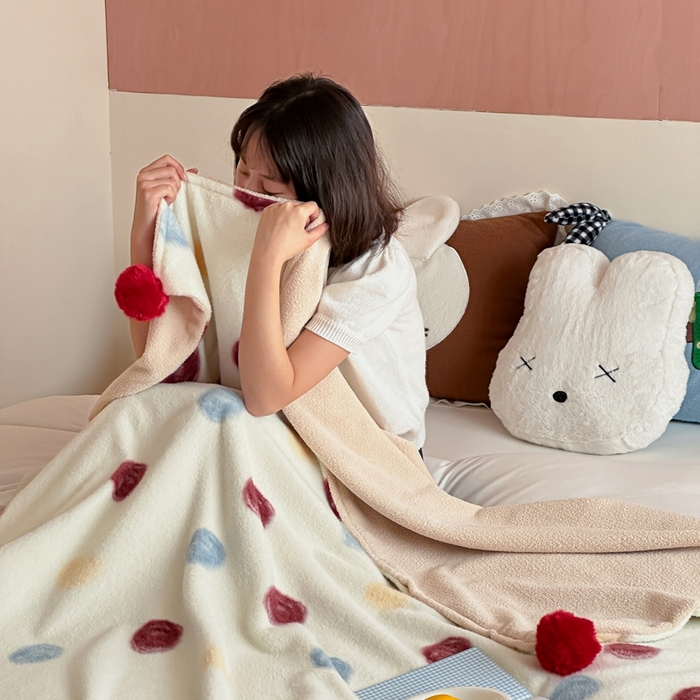 91家纺网 家纺一手货源 找家纺 （总）桔子家纺 2025新款秋冬mi兔羊毛绒系列盖毯毯子多功能盖毯