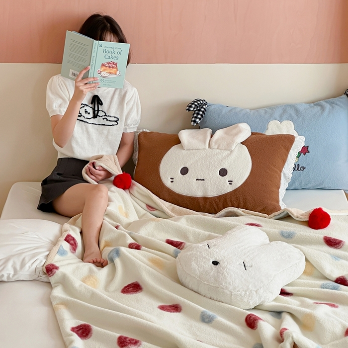 91家纺网 家纺一手货源 找家纺 （总）桔子家纺 2025新款秋冬mi兔羊毛绒系列盖毯毯子多功能盖毯