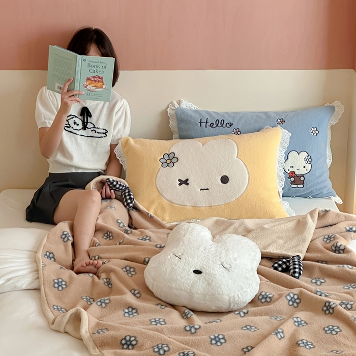 91家纺网 家纺一手货源 找家纺 桔子家纺 2025新款秋冬mi兔羊毛绒系列盖毯毯子多功能盖毯 黄油mi兔毯子