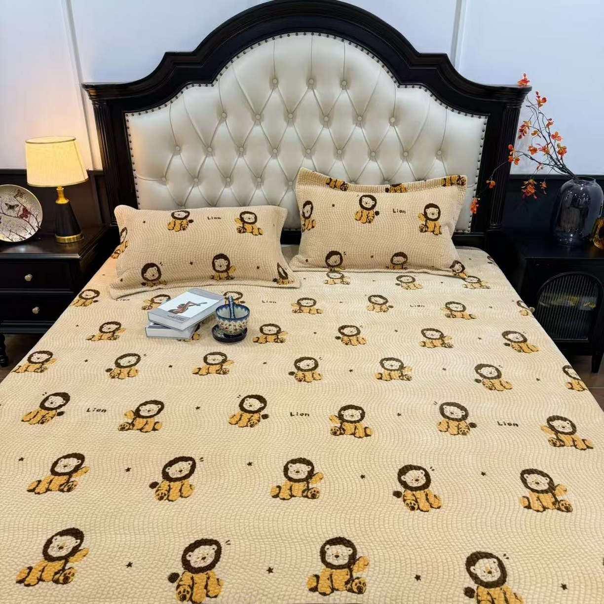 91家纺网 家纺一手货源 找家纺 床盖工厂店 2025新款宝宝绒床盖四件套 小狮子