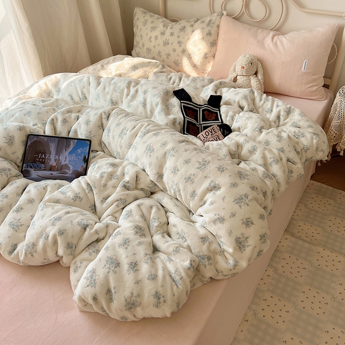 91家纺网 家纺一手货源 找家纺 （总）山茶家纺 2025新款牛奶绒印花四件套-中古系列