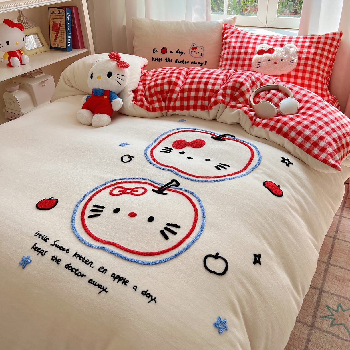 91家纺网 家纺一手货源 找家纺 桃喜 2025新款猫咪毛巾绣四件套 红格线条猫