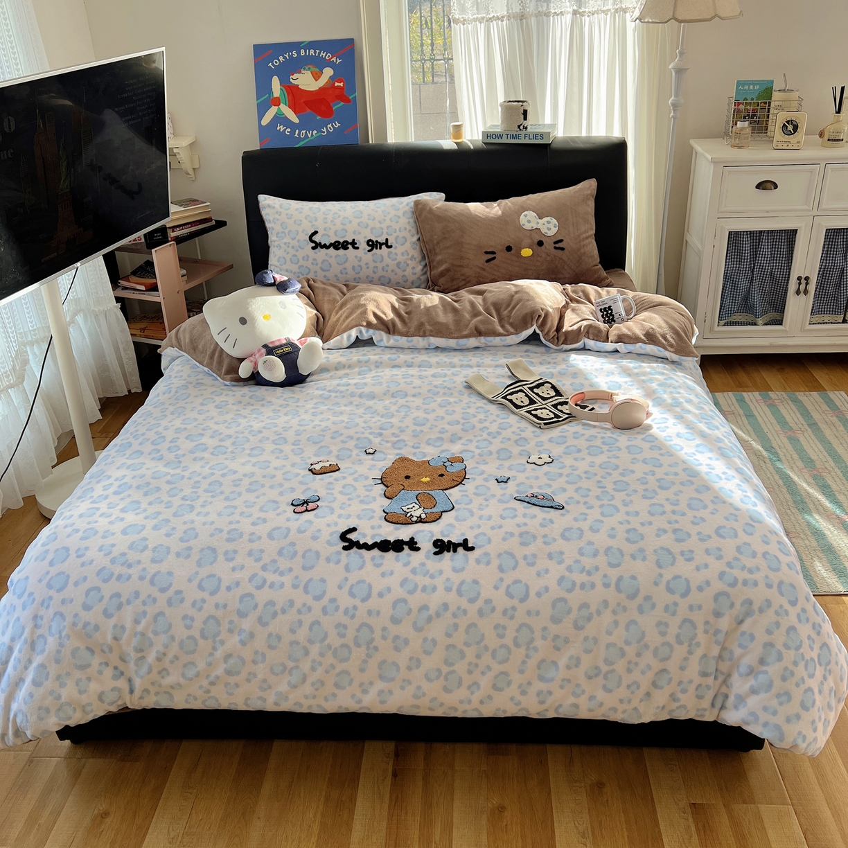 91家纺网 家纺一手货源 找家纺 桃喜 2025新款猫咪毛巾绣四件套 小猫豹纹蓝