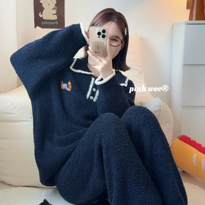 91家纺网 家纺一手货源 找家纺 （总）妍景家居生活馆 2025新款软绵绵翻领腊肠狗睡衣