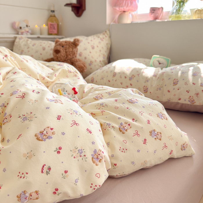 91家纺网 家纺一手货源 找家纺 佳鸿家纺 2026新款【提供买家秀】110克高克重云朵棉四件套学生宿舍三件套床单款床笠款 黄油童话