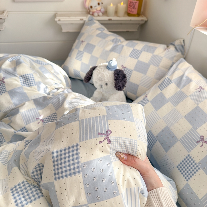 91家纺网 家纺一手货源 找家纺 佳鸿家纺 2026新款【提供买家秀】110克高克重云朵棉四件套学生宿舍三件套床单款床笠款 海盐奶格