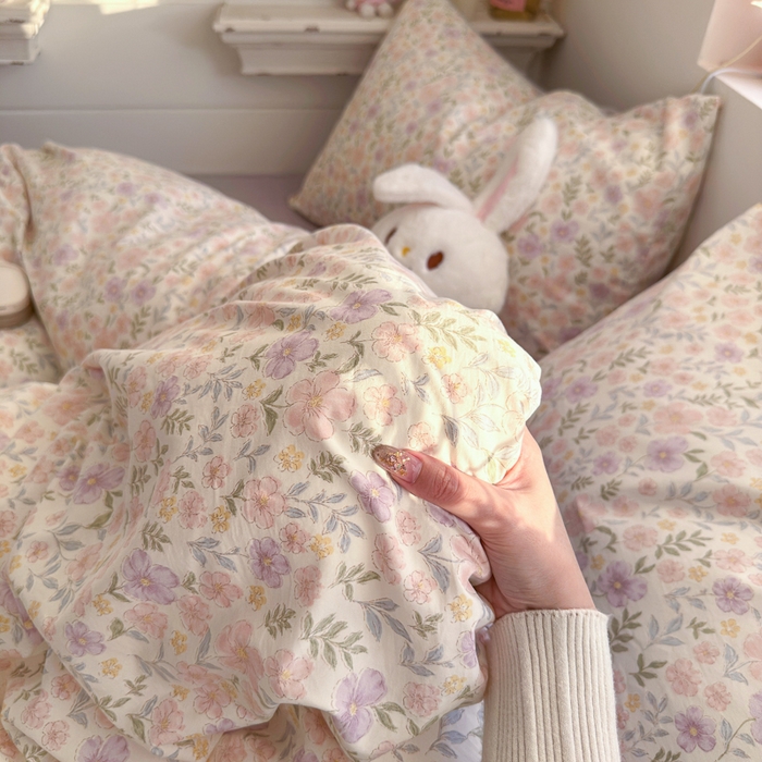 91家纺网 家纺一手货源 找家纺 佳鸿家纺 2026新款【提供买家秀】110克高克重云朵棉四件套学生宿舍三件套床单款床笠款 眠花小屿