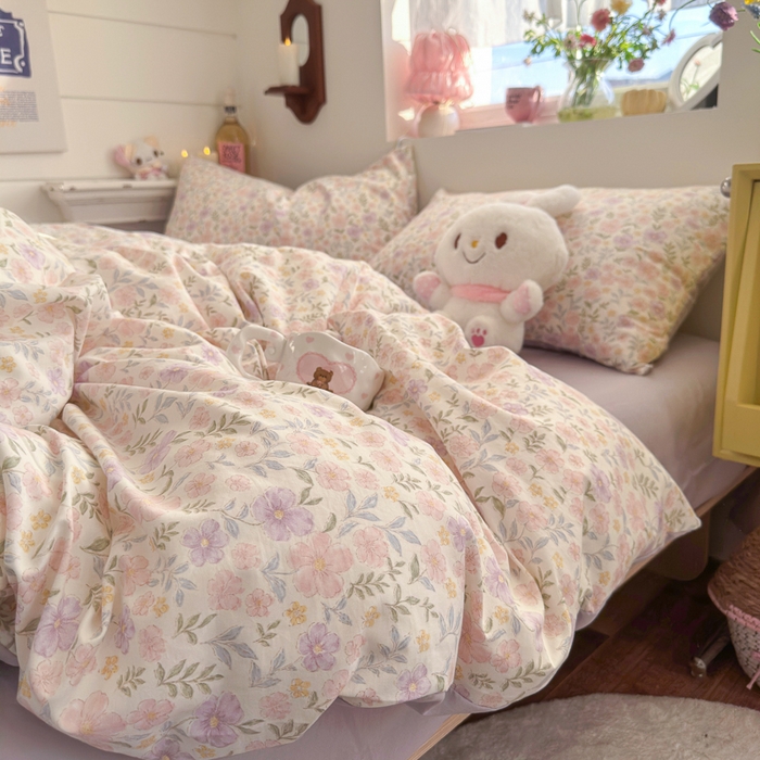 91家纺网 家纺一手货源 找家纺 佳鸿家纺 2026新款【提供买家秀】110克高克重云朵棉四件套学生宿舍三件套床单款床笠款 眠花小屿