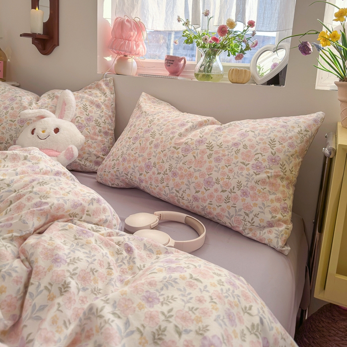 91家纺网 家纺一手货源 找家纺 佳鸿家纺 2026新款【提供买家秀】110克高克重云朵棉四件套学生宿舍三件套床单款床笠款 眠花小屿