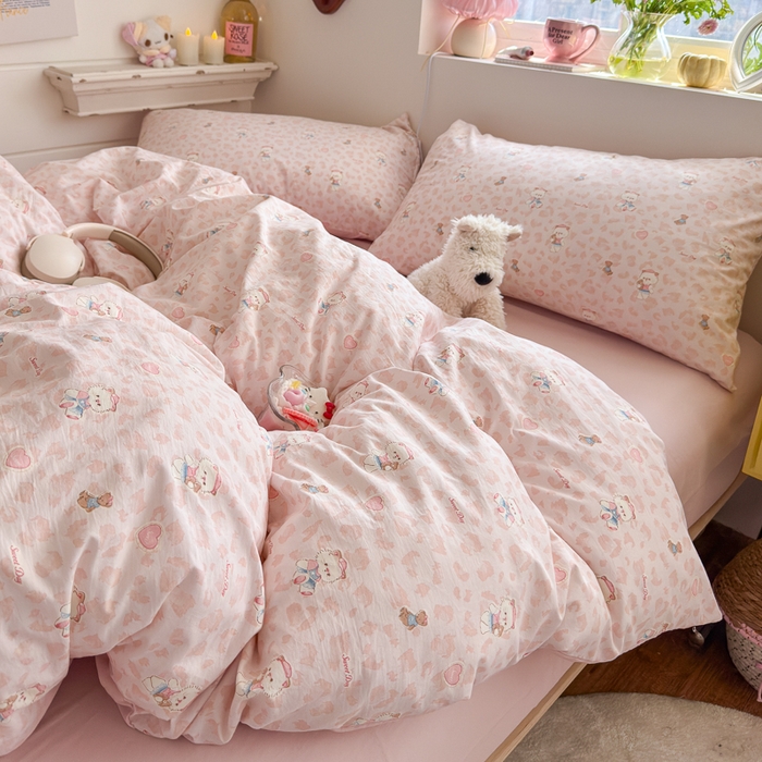 91家纺网 家纺一手货源 找家纺 佳鸿家纺 2026新款【提供买家秀】110克高克重云朵棉四件套学生宿舍三件套床单款床笠款 桃粉熊心