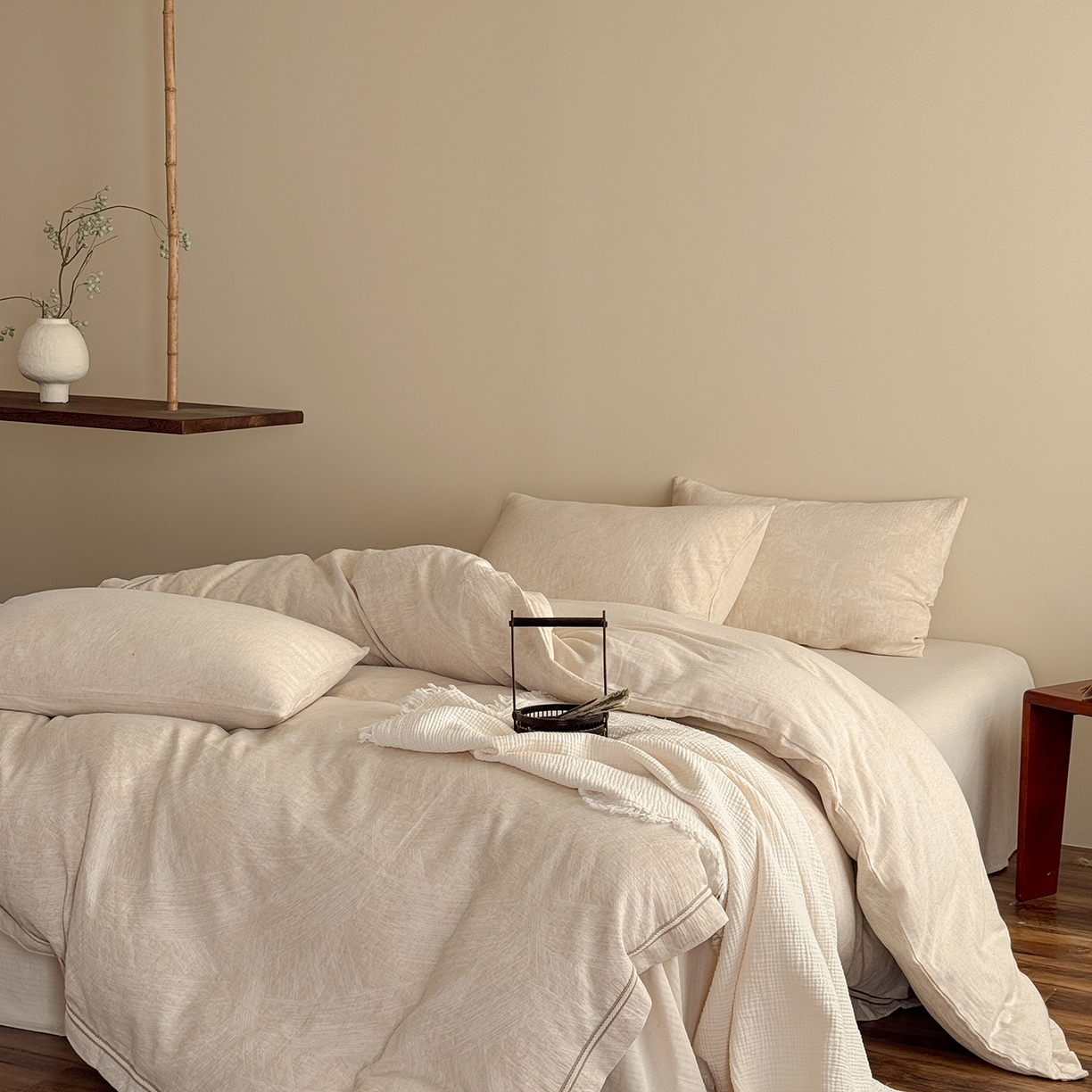 91家纺网 家纺一手货源 找家纺 （总）爱丽丝 2026新款色织提花棉麻四件套-鎏光织带款