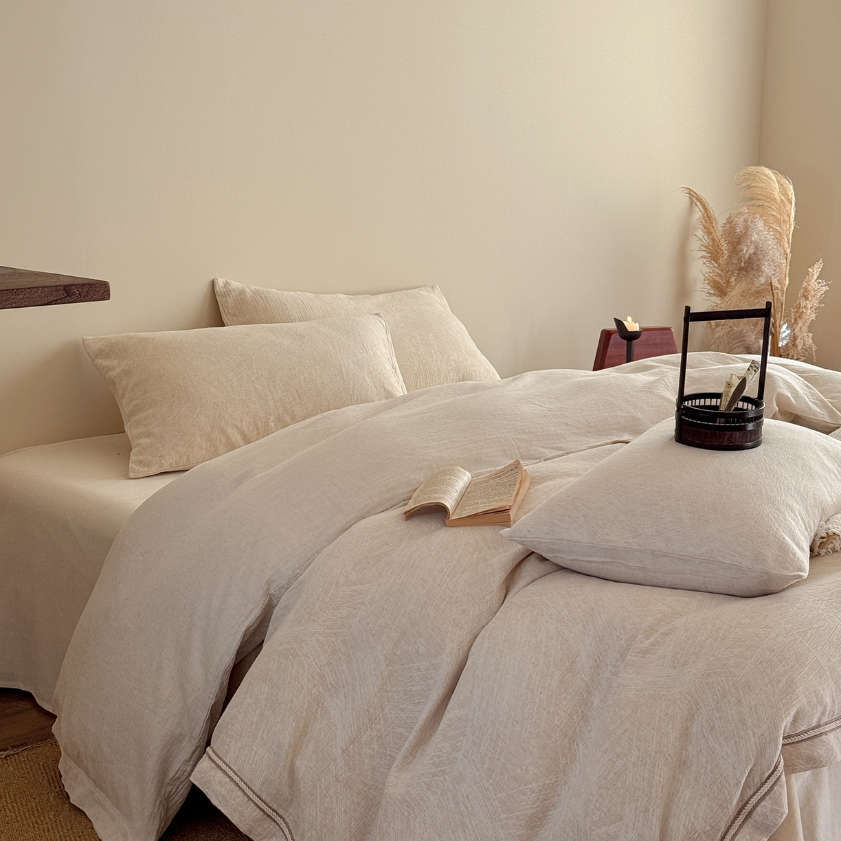 91家纺网 家纺一手货源 找家纺 （总）爱丽丝 2026新款色织提花棉麻四件套-鎏光织带款