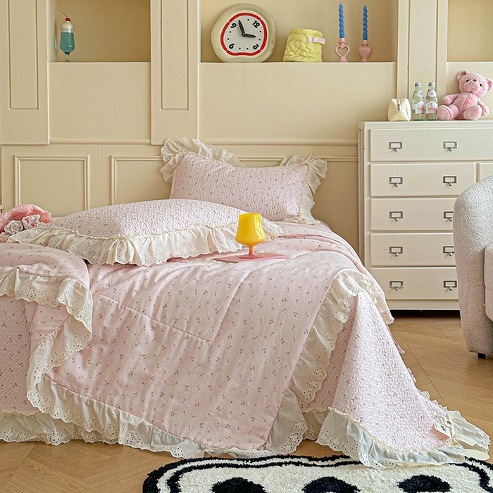 91家纺网 家纺一手货源 找家纺 栩裕纺织 2025新款全棉双层纱床盖三件套四件套 樱桃奶盖-粉