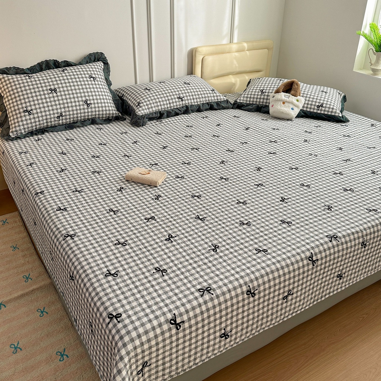 暖居 2026年支持定制纯棉床盖三件套四件套大拼接床专用榻榻米农村大炕盖直角系列 灰格蝴蝶结~包边款