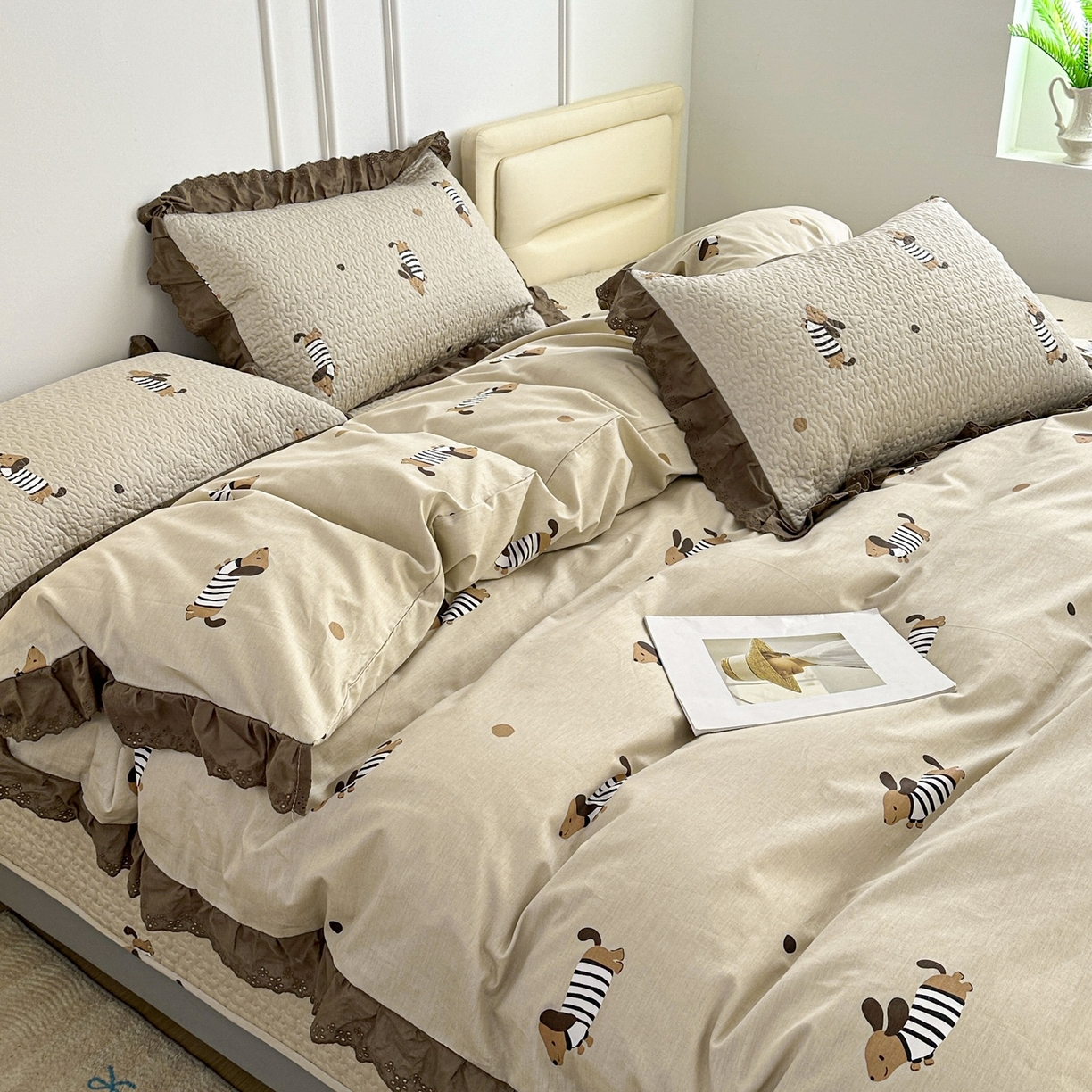 91家纺网 家纺一手货源 找家纺 暖居 2026年支持定制纯棉床盖三件套四件套大拼接床专用榻榻米农村大炕盖直角系列 拉拉狗~包边款