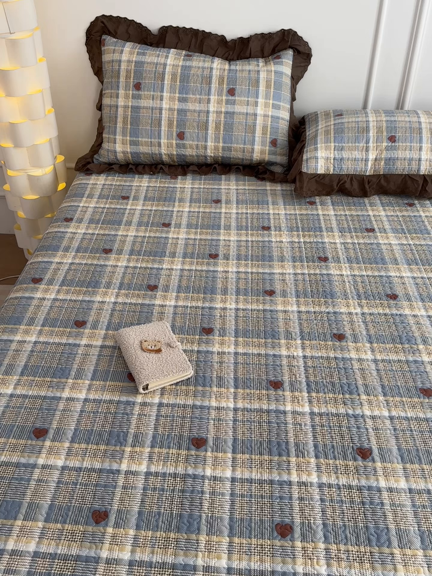 91家纺网 家纺一手货源 找家纺 暖居 2026年支持定制纯棉床盖三件套四件套大拼接床专用榻榻米农村大炕盖直角系列 莱恩蓝~包边款