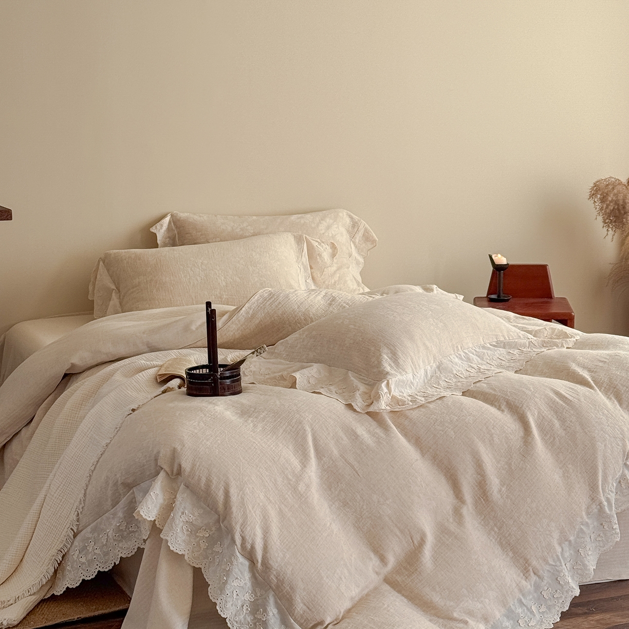 91家纺网 家纺一手货源 找家纺 （总）爱丽丝 2026新款色织提花棉麻四件套-椿山集花边款