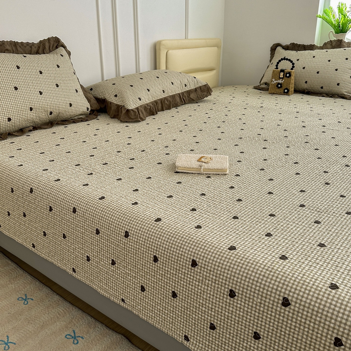 91家纺网 家纺一手货源 找家纺 暖居 2026年支持定制纯棉床盖三件套四件套大拼接床专用榻榻米农村大炕盖直角系列 雅格~包边款