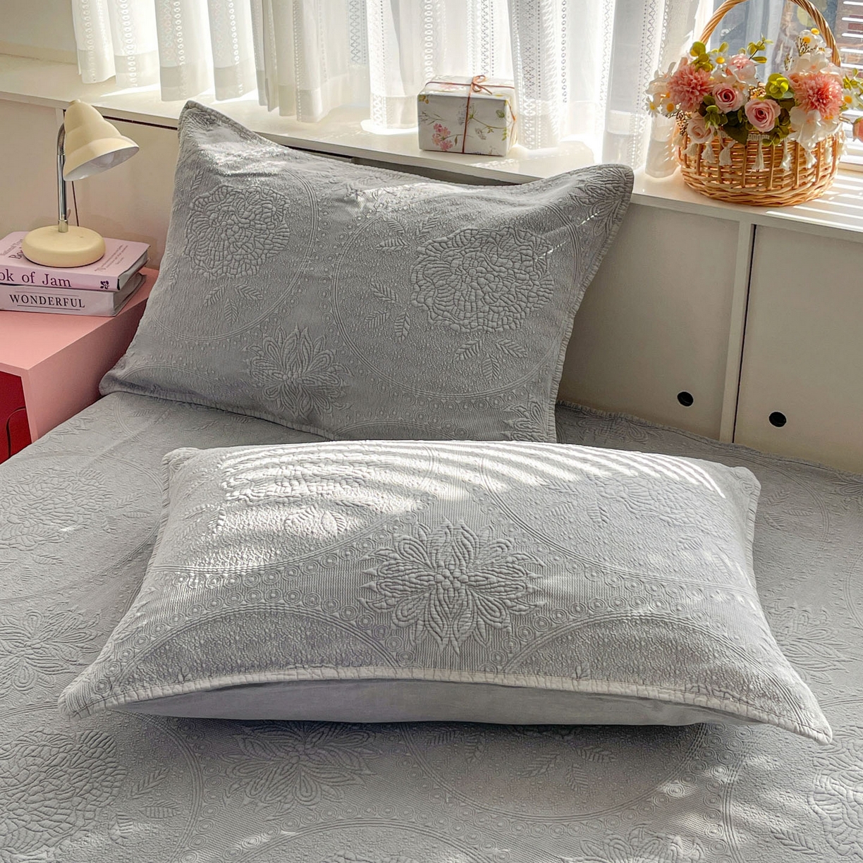 91家纺网 家纺一手货源 找家纺 栩裕纺织 2025新款全棉大提花砂洗床盖三件套—花开富贵大圆满系列 圆满-灰