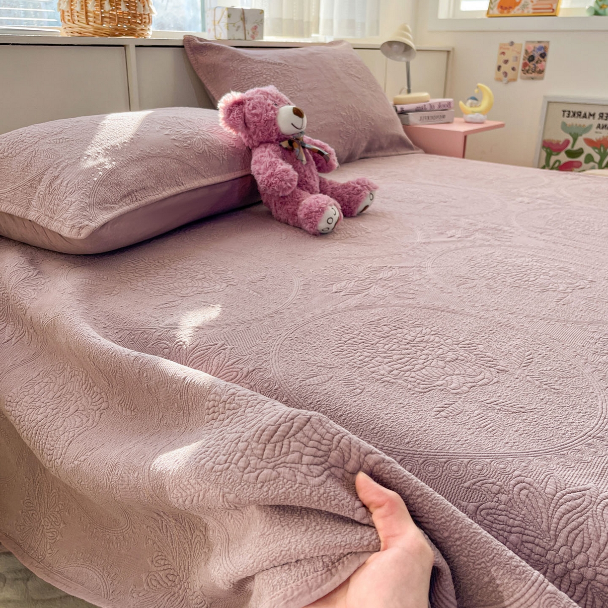 91家纺网 家纺一手货源 找家纺 栩裕纺织 2025新款全棉大提花砂洗床盖三件套—花开富贵大圆满系列 圆满-紫