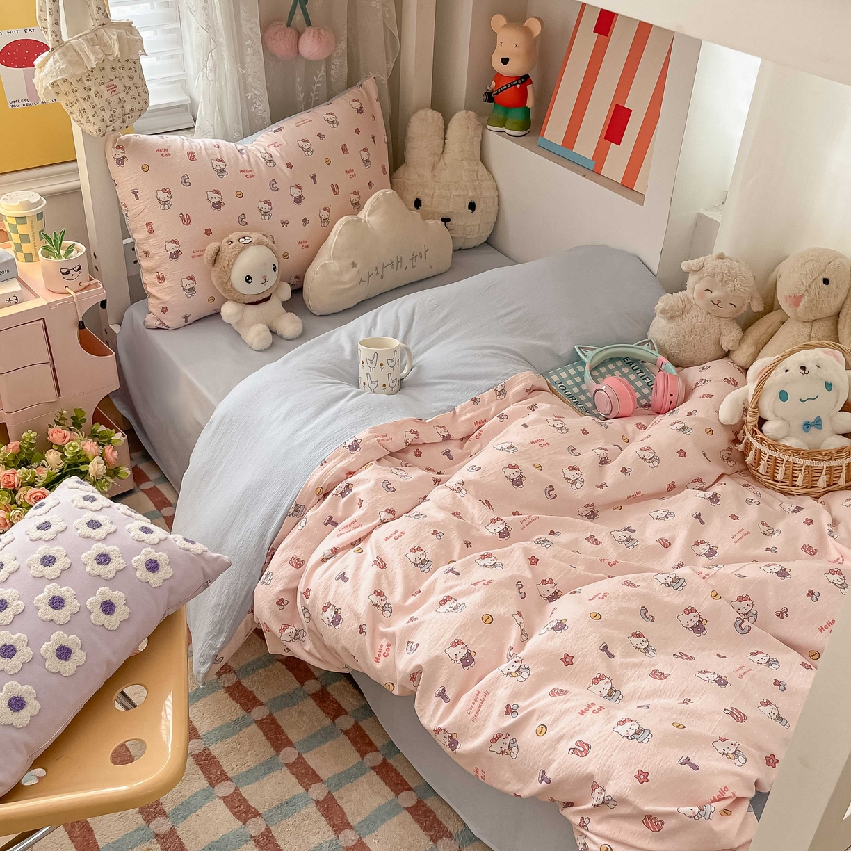 91家纺网 家纺一手货源 找家纺 （总）佳鸿家纺 2025新款卡通云感双层纱宿舍床单三件套居家四件套床单被套床笠款（提供买家秀）