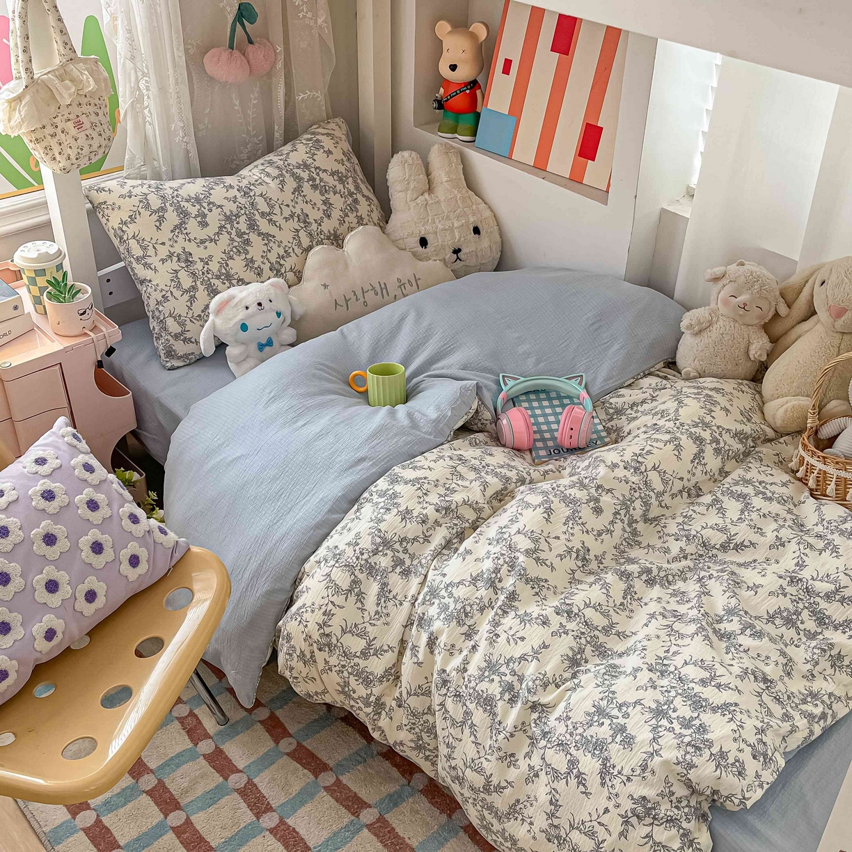 91家纺网 家纺一手货源 找家纺 （总）佳鸿家纺 2025新款卡通云感双层纱宿舍床单三件套居家四件套床单被套床笠款（提供买家秀）