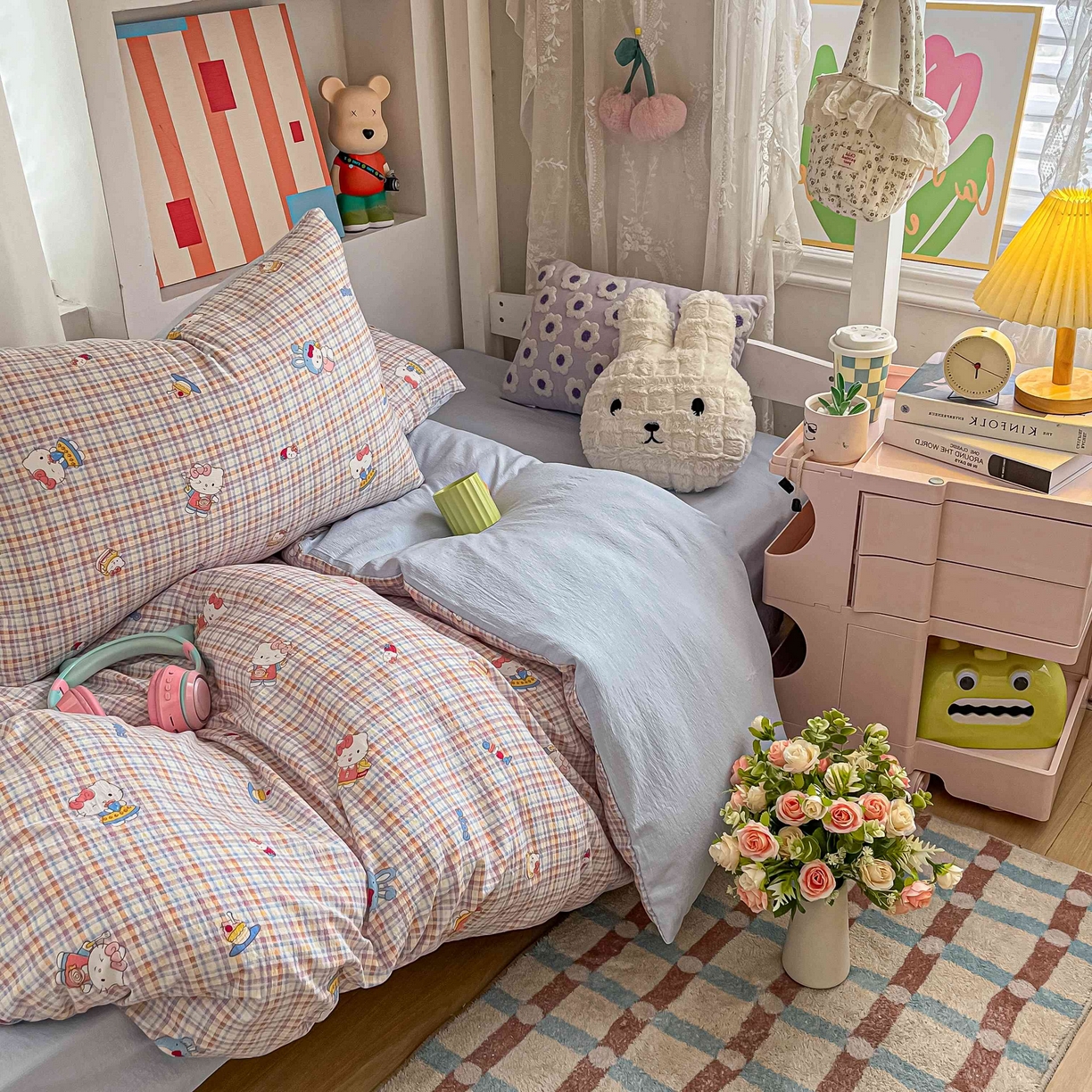 91家纺网 家纺一手货源 找家纺 佳鸿家纺 2025新款卡通云感双层纱宿舍床单三件套居家四件套床单被套床笠款（提供买家秀） 彩格kt