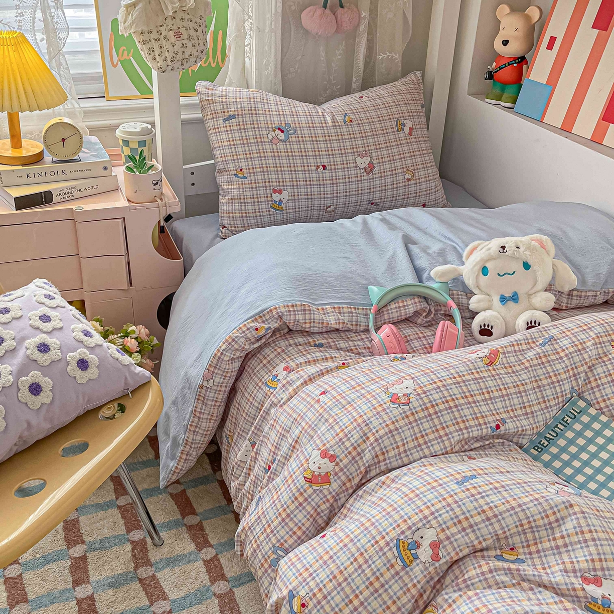 91家纺网 家纺一手货源 找家纺 佳鸿家纺 2025新款卡通云感双层纱宿舍床单三件套居家四件套床单被套床笠款（提供买家秀） 彩格kt