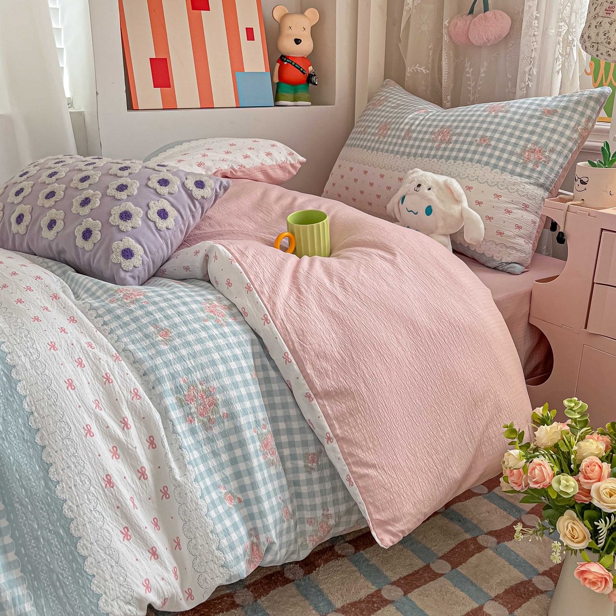 91家纺网 家纺一手货源 找家纺 佳鸿家纺 2025新款卡通云感双层纱宿舍床单三件套居家四件套床单被套床笠款（提供买家秀） 蓝格田园风