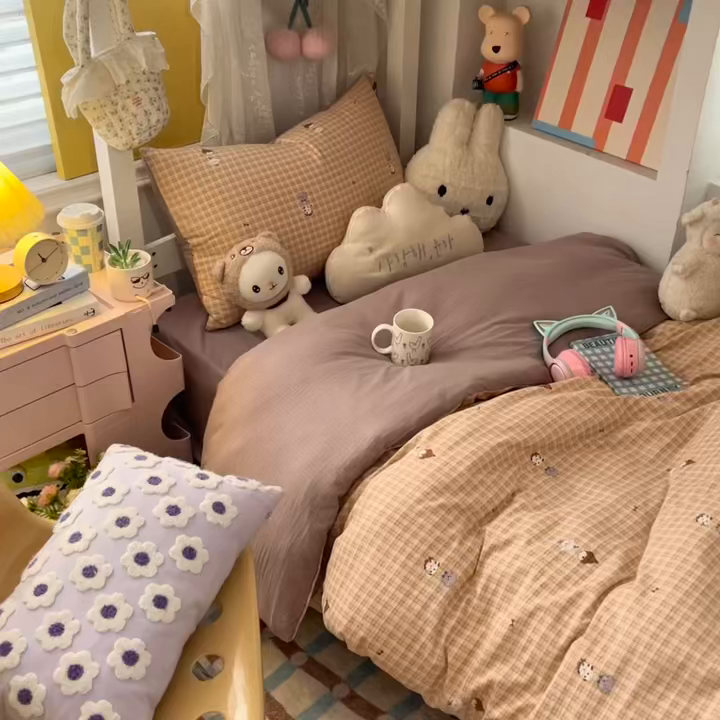 91家纺网 家纺一手货源 找家纺 佳鸿家纺 2025新款卡通云感双层纱宿舍床单三件套居家四件套床单被套床笠款（提供买家秀） 萌宠咖