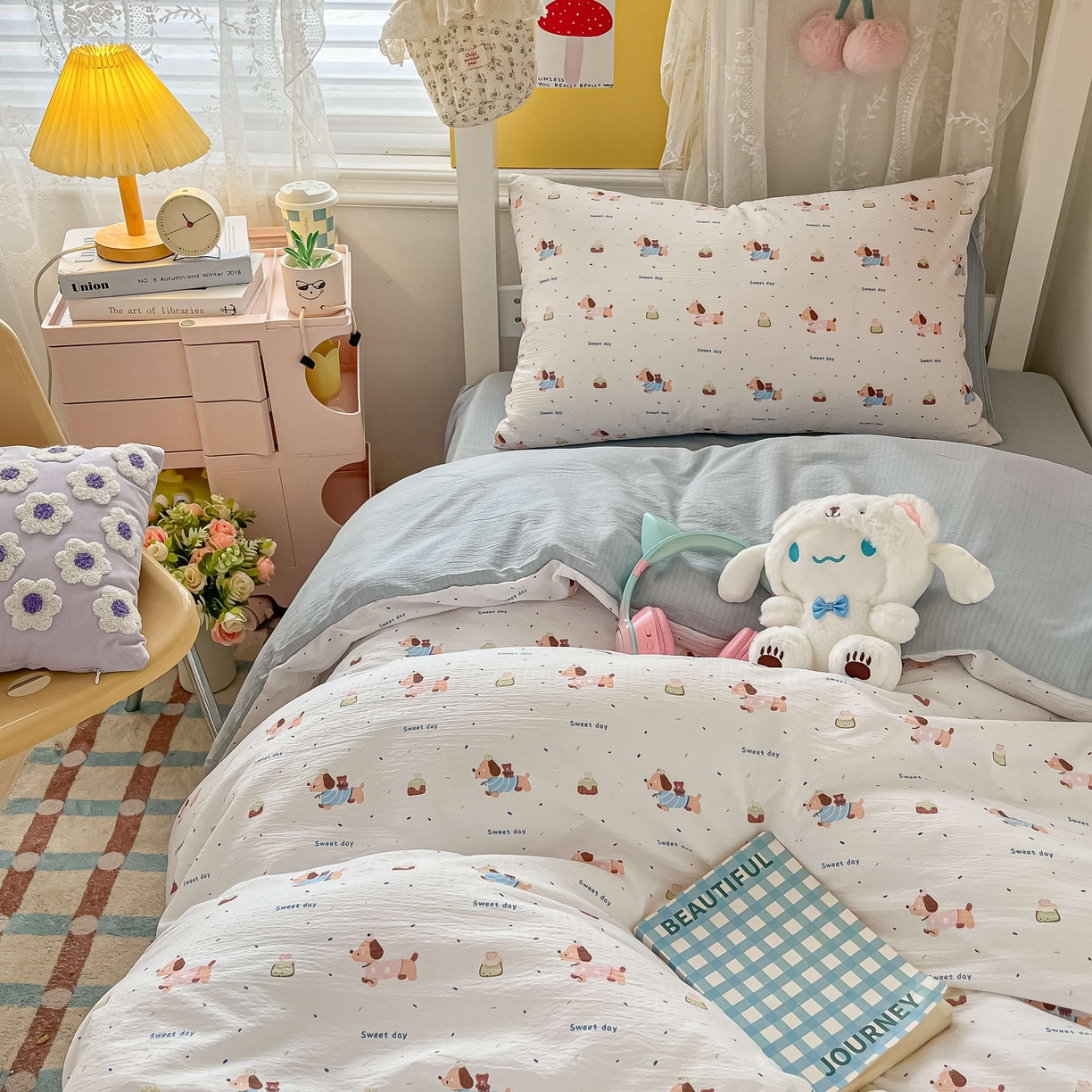 91家纺网 家纺一手货源 找家纺 佳鸿家纺 2025新款卡通云感双层纱宿舍床单三件套居家四件套床单被套床笠款（提供买家秀） 萌趣小狗