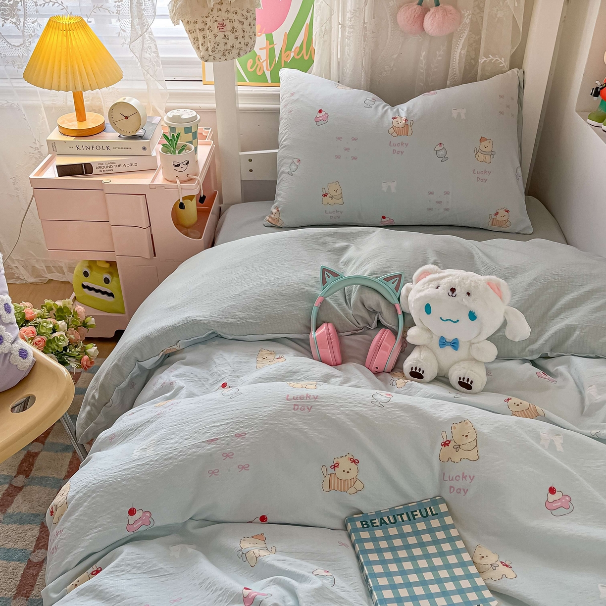 91家纺网 家纺一手货源 找家纺 佳鸿家纺 2025新款卡通云感双层纱宿舍床单三件套居家四件套床单被套床笠款（提供买家秀） 小熊甜点乐园