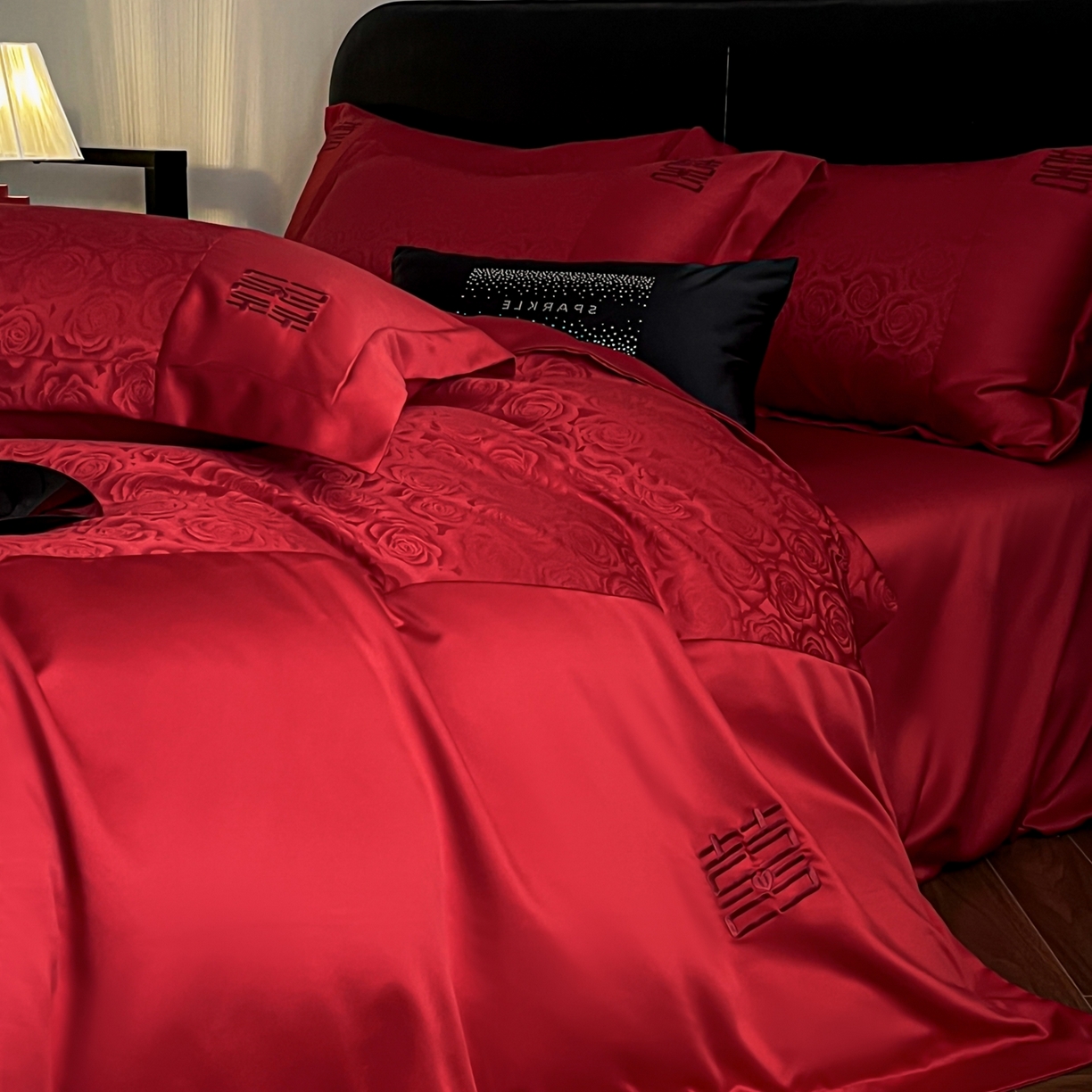 91家纺网 家纺一手货源 找家纺 欧乐蒂 2025新款亲肤棉提花婚庆四件套-玫瑰喜事 玫瑰喜事-红