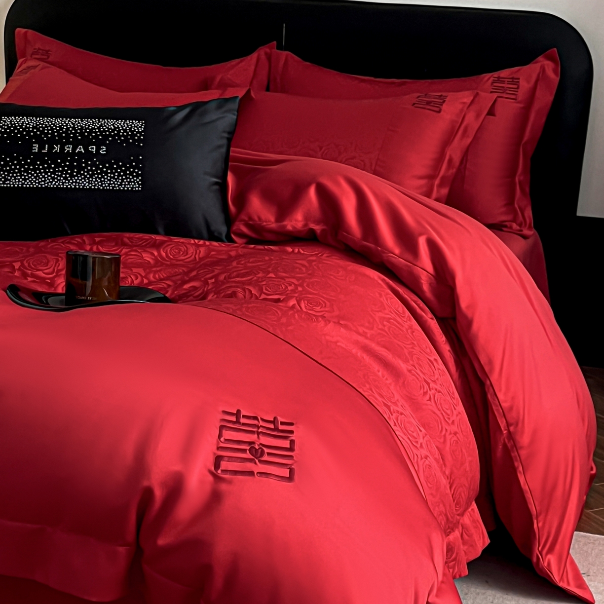 91家纺网 家纺一手货源 找家纺 欧乐蒂 2025新款亲肤棉提花婚庆四件套-玫瑰喜事 玫瑰喜事-红