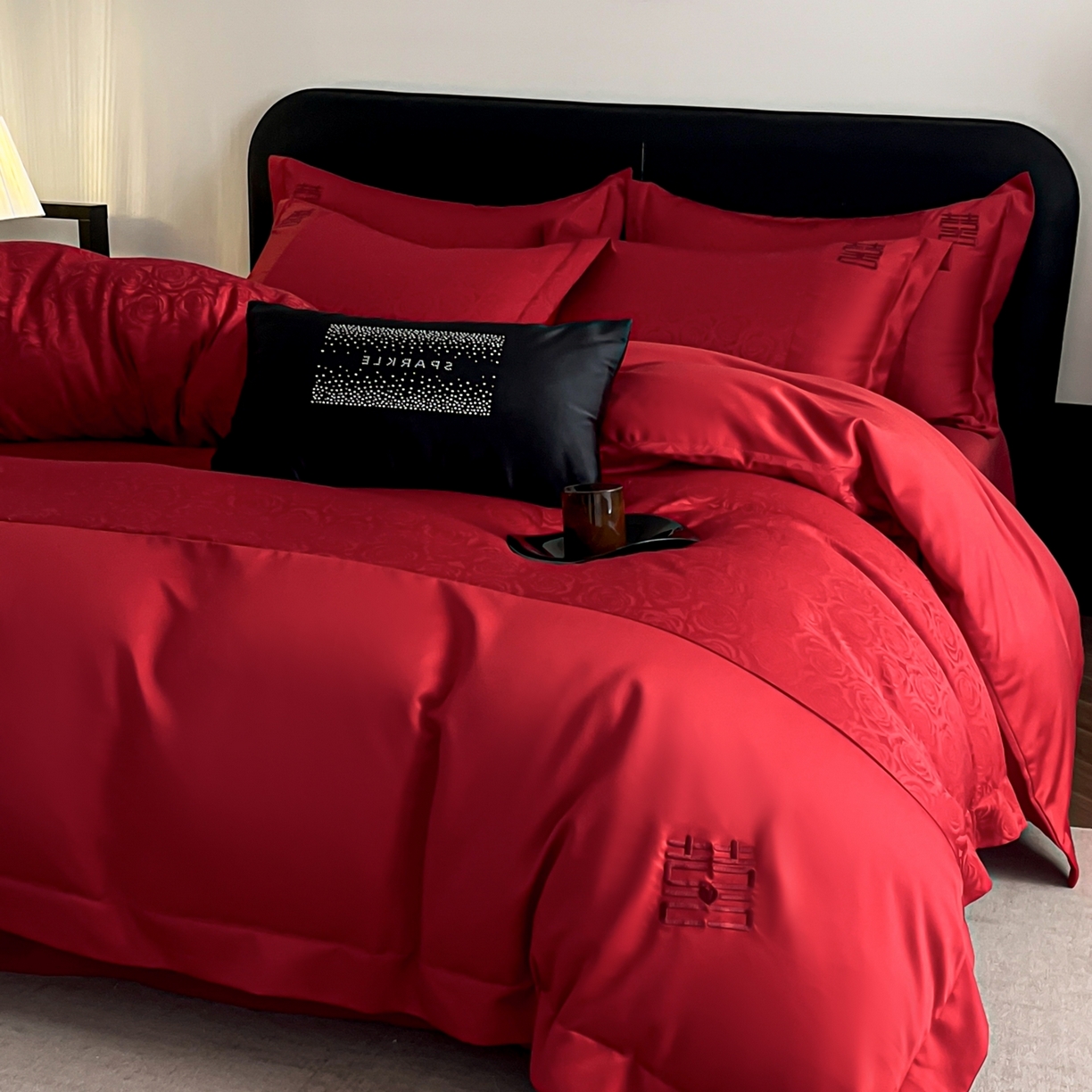 91家纺网 家纺一手货源 找家纺 欧乐蒂 2025新款亲肤棉提花婚庆四件套-玫瑰喜事 玫瑰喜事-红